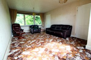 Living Room- click for photo gallery